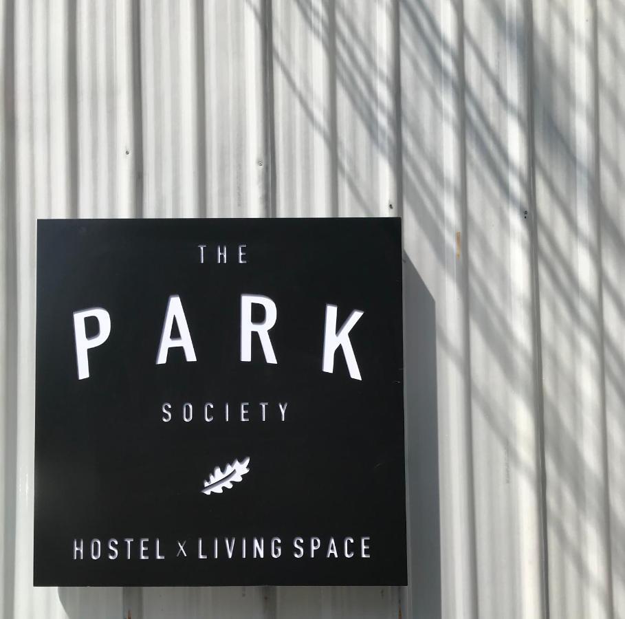 Hostel The Park Society Čiang Mai Exteriér fotografie